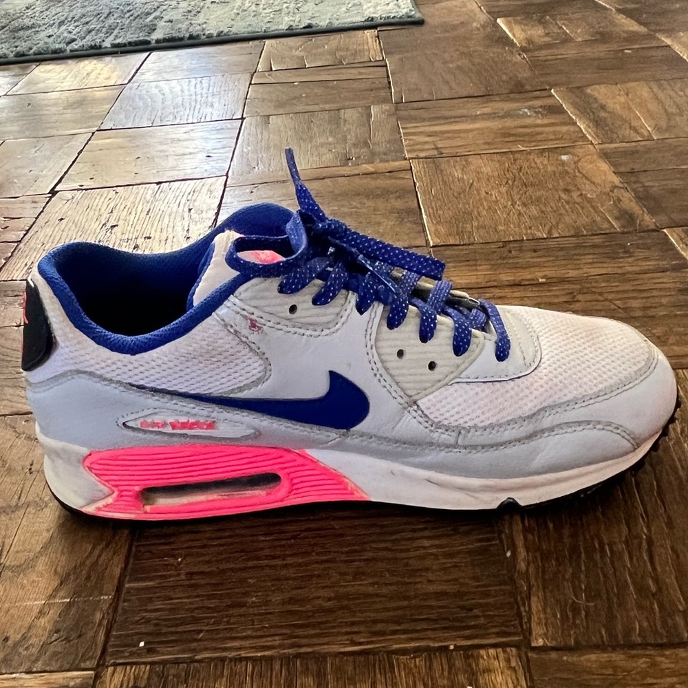 Nike Air Max 9 “Pink Concord” Sneakers. Size women’s 7